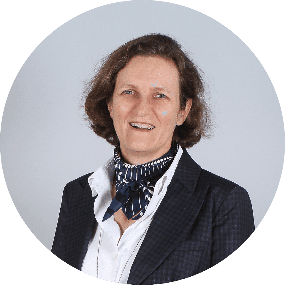 > Consultante Senior Caroline, Avocat au Barreau de Paris, est spécialisée en droit fiscal en matière notamment de fiscalité des entreprises (intégration fiscale, restructuration, TVA…) et de suivi…